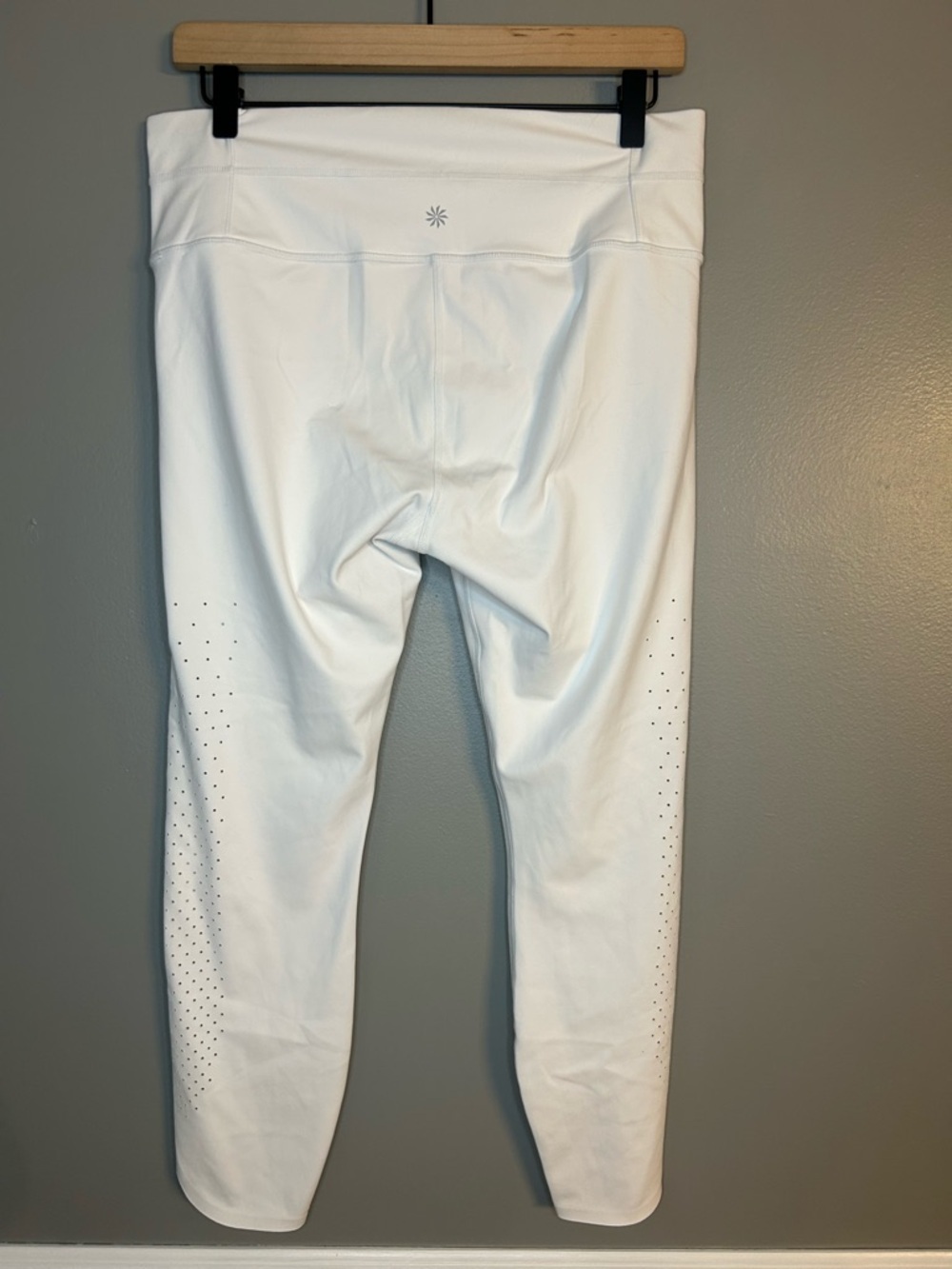 Athleta Women’s White Fearless Tadasana Chakra High Rise Leggings, Size Large - Picture 7 of 12